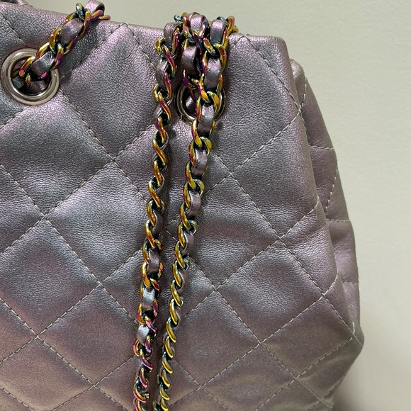 Chanel iridescent Gabrielle medium backpack main image 9